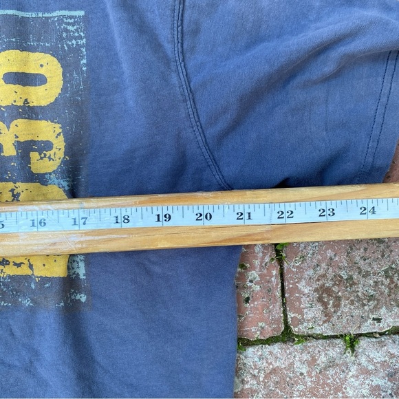 Kahala Fishing Sea Gear tshirt with Marlin - Picture 2 of 6